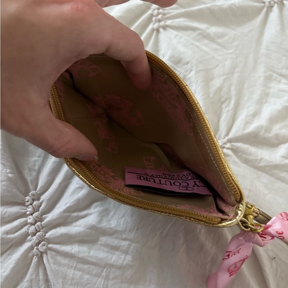 Y2K blue and yellow htf juicy wristlet - Picture 4 of 6